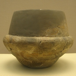 ceramic vessel